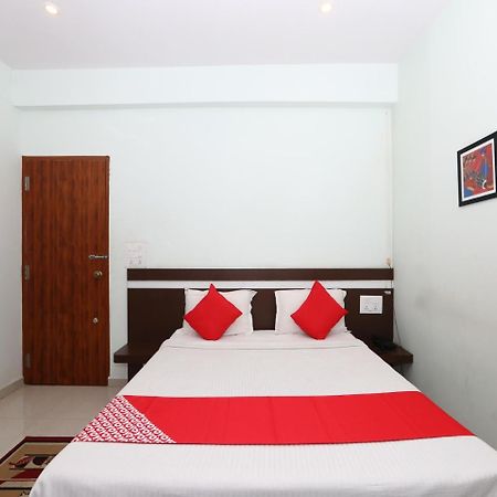 Golden Residency Hotel ไมซอร์ ภายนอก รูปภาพ