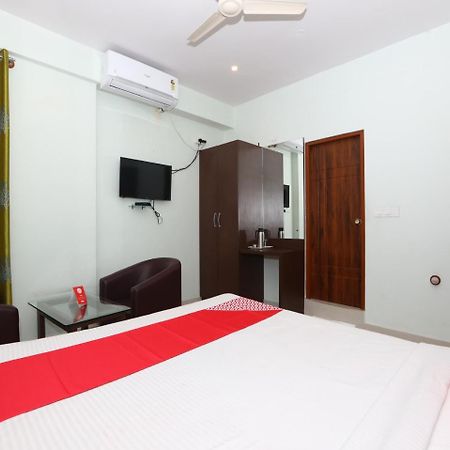 Golden Residency Hotel ไมซอร์ ภายนอก รูปภาพ