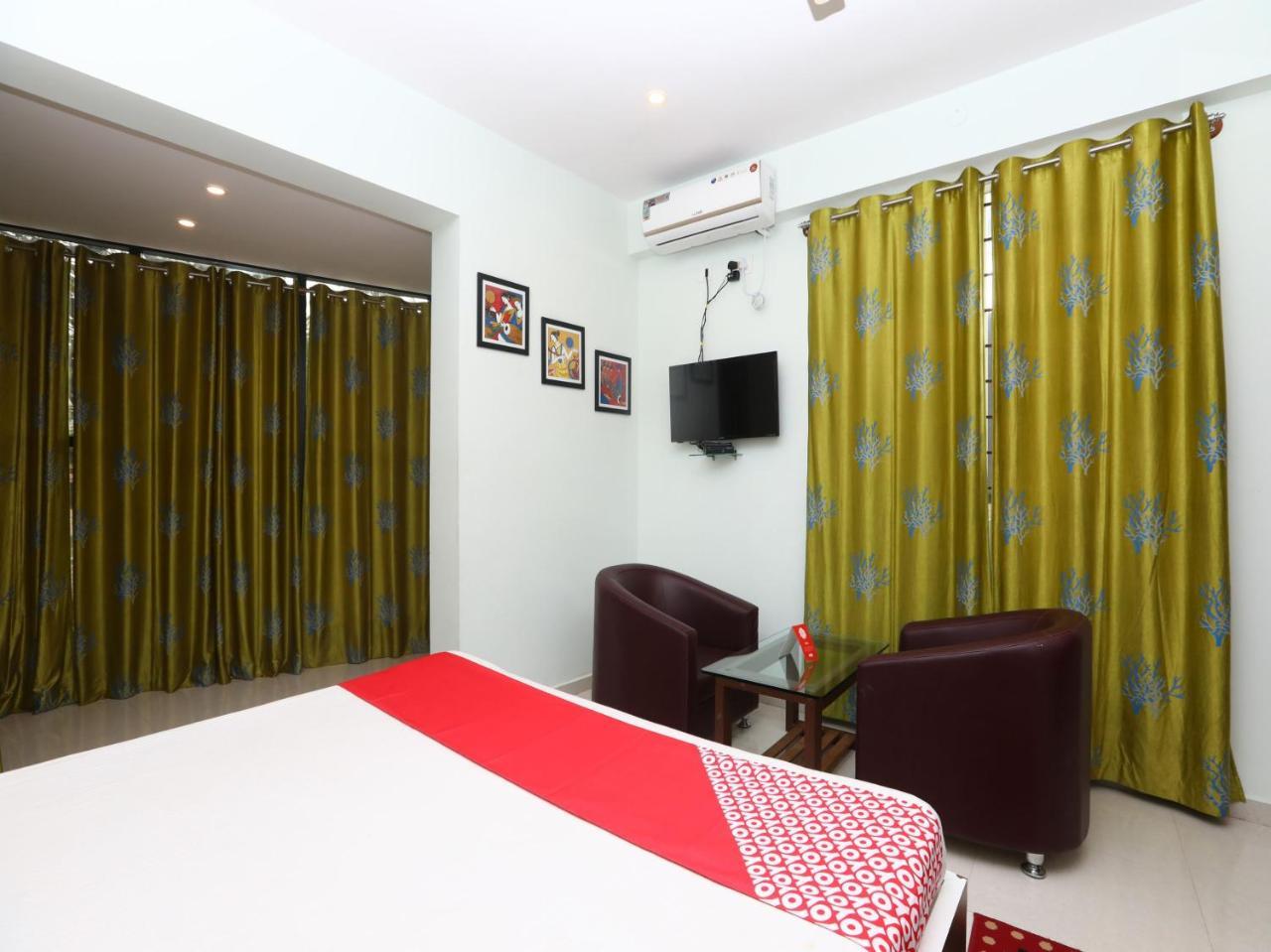 Golden Residency Hotel ไมซอร์ ภายนอก รูปภาพ